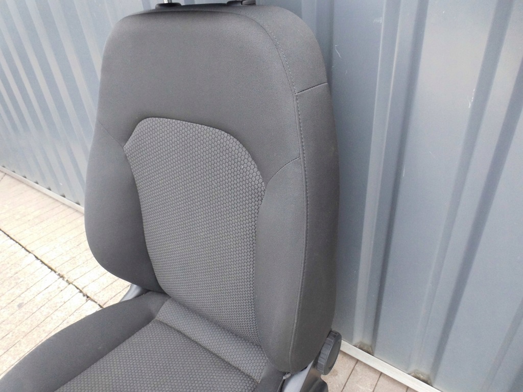 фото №10, Сиденье передний левый водителя audi a1 8x sportback 5 дверь оригинал