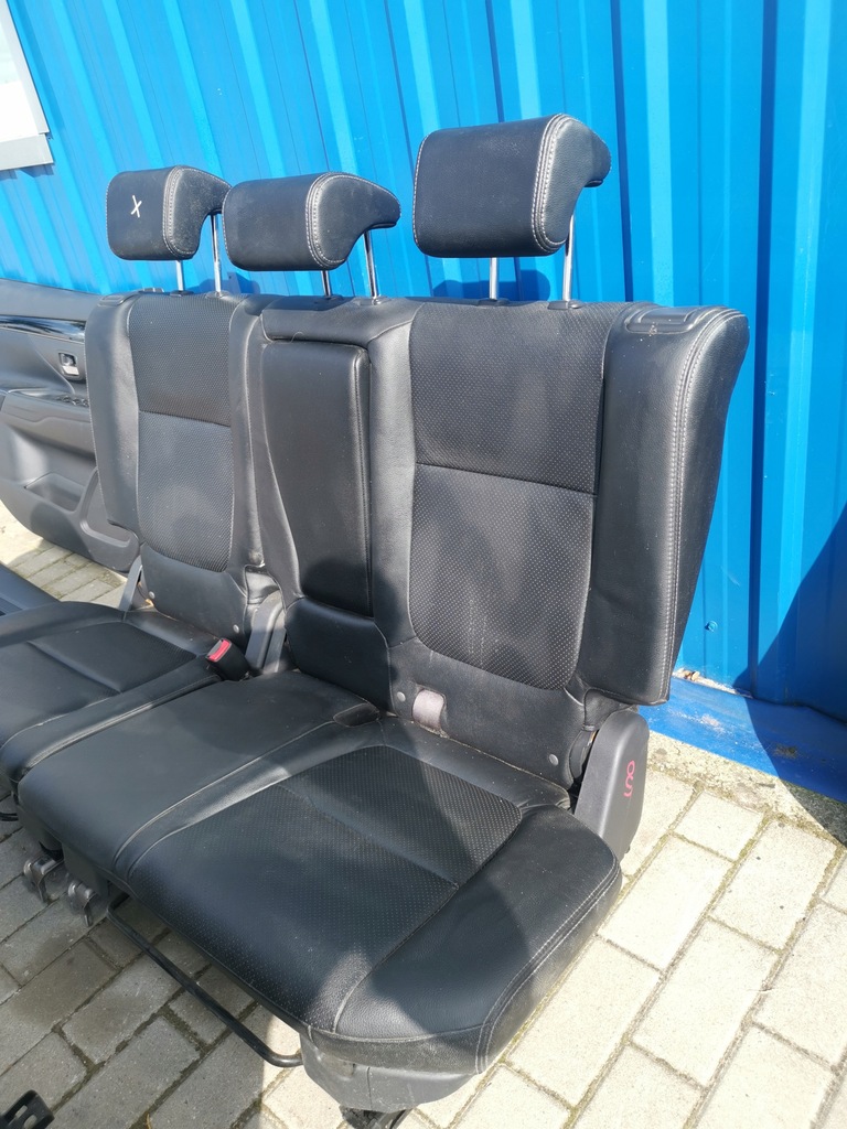 фото №12, Mitsubishi outlander iii lift комплект сидений с обшивки дверей сиденья обшивки