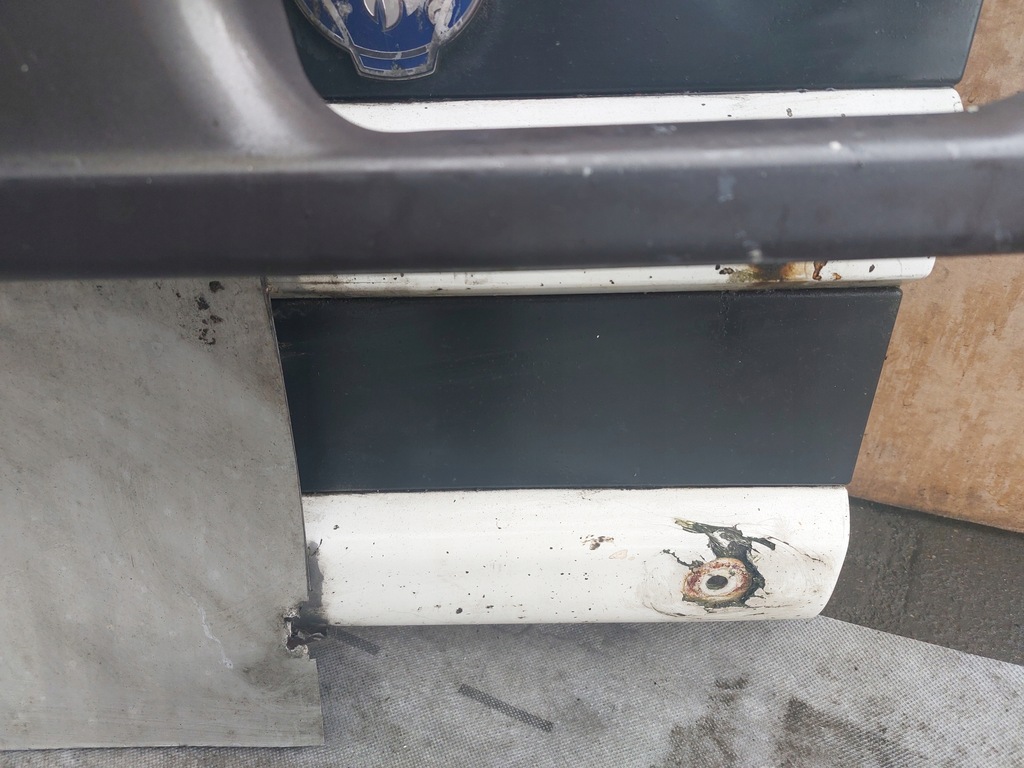 фото №5, Капот решётка радиатора gill scania serii 4 кронштейн кронштейн