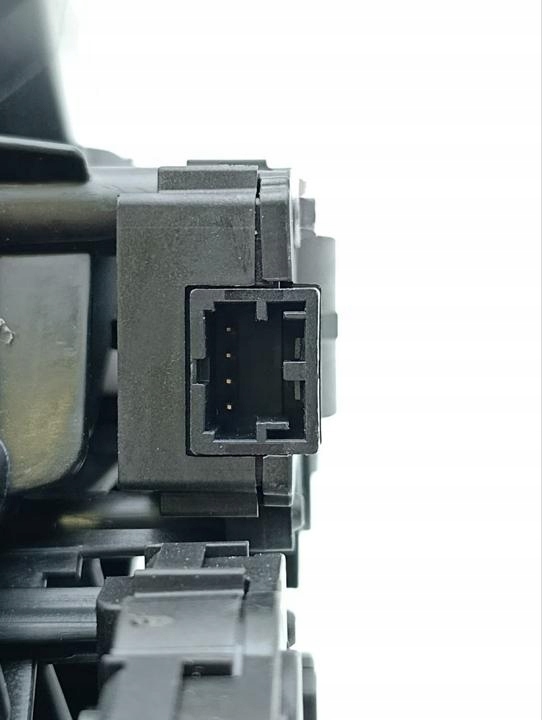 Купити Корпус розподільника повітря porsche panamera 2018 971815326e