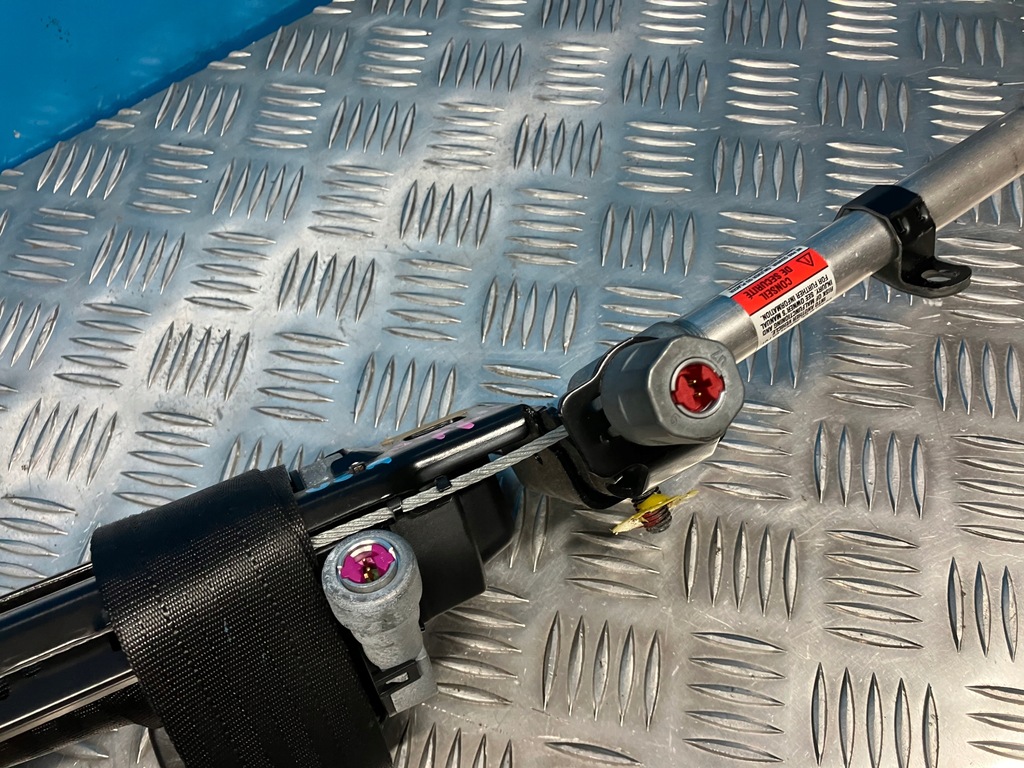 фото №2, Volvo s40 ii v50 pas безопасности правый перед