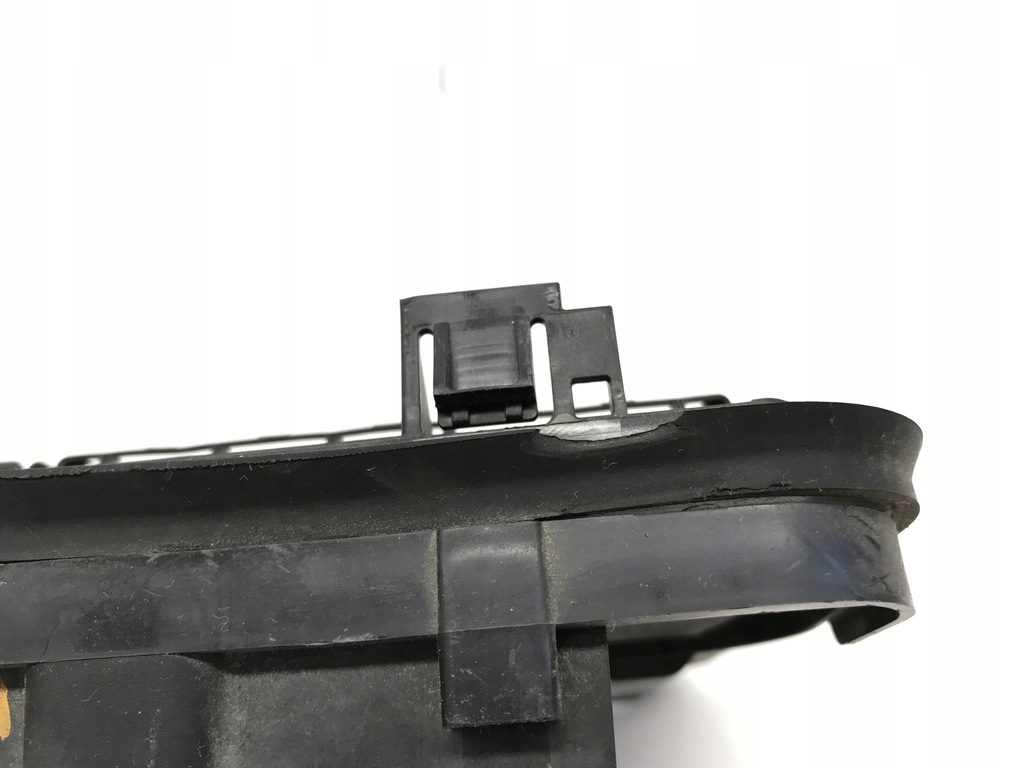 фото №8, Mercedes w213 решётка вентиляции a2138305804