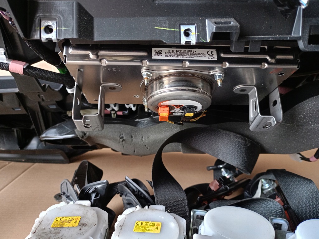 Панель  панель приладів приладова air bag подушка безпеки lexus ux демонтаж в Україні