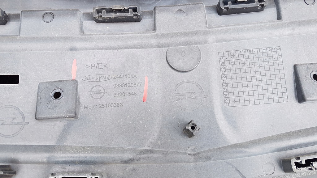 фото №10, Opel vivaro c zafira d решётка радиатора решётка радиатора ladna orginal