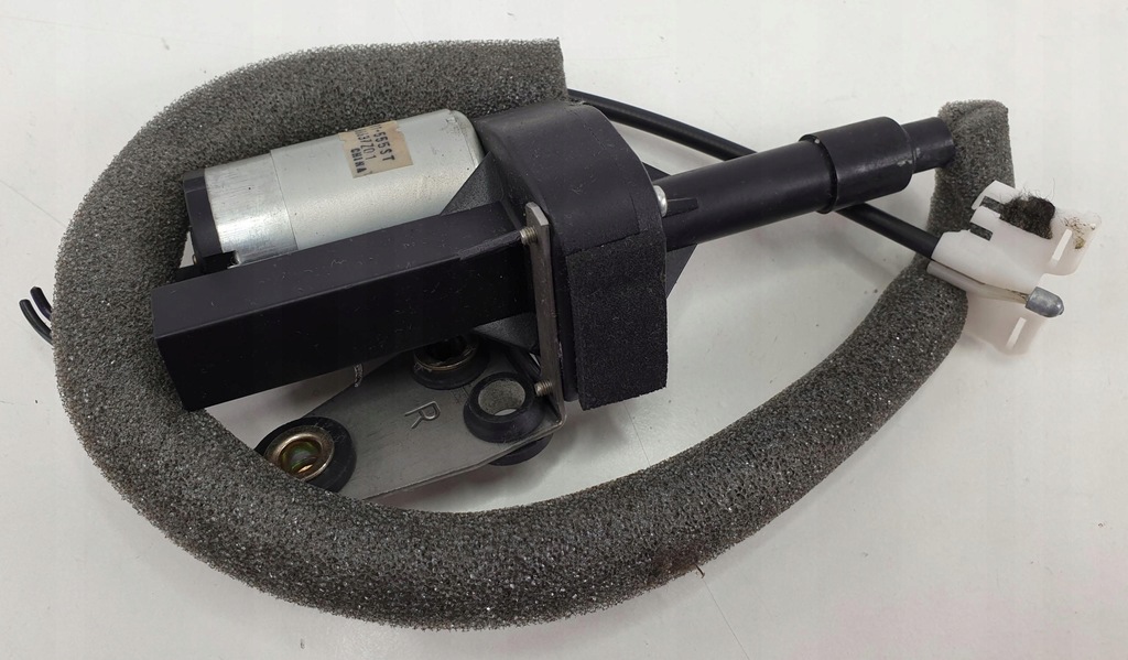 фото №5, Моторчик правый регулировки сиденье audi a6 c5 europa