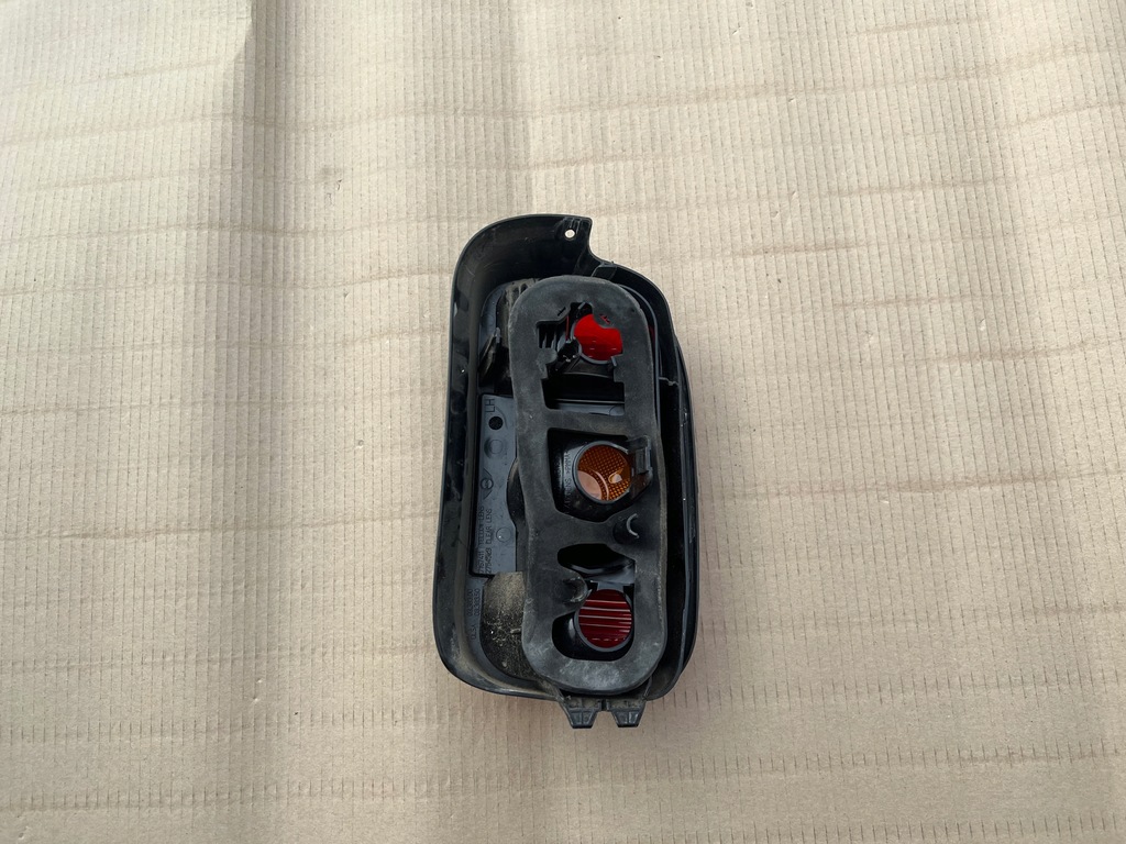 фото №2, Mini r56 лампа левая задняя задняя 7167411