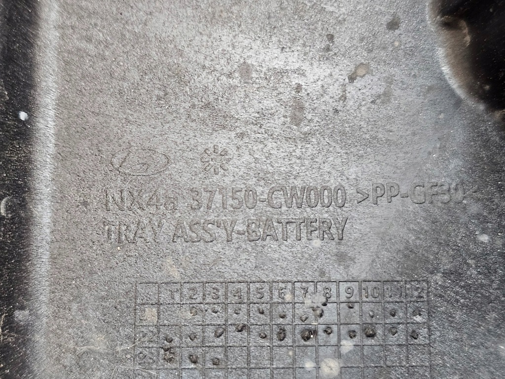 Hyundai tucson iv 21- основание аккумулятор 37150-cw000 америка Цена