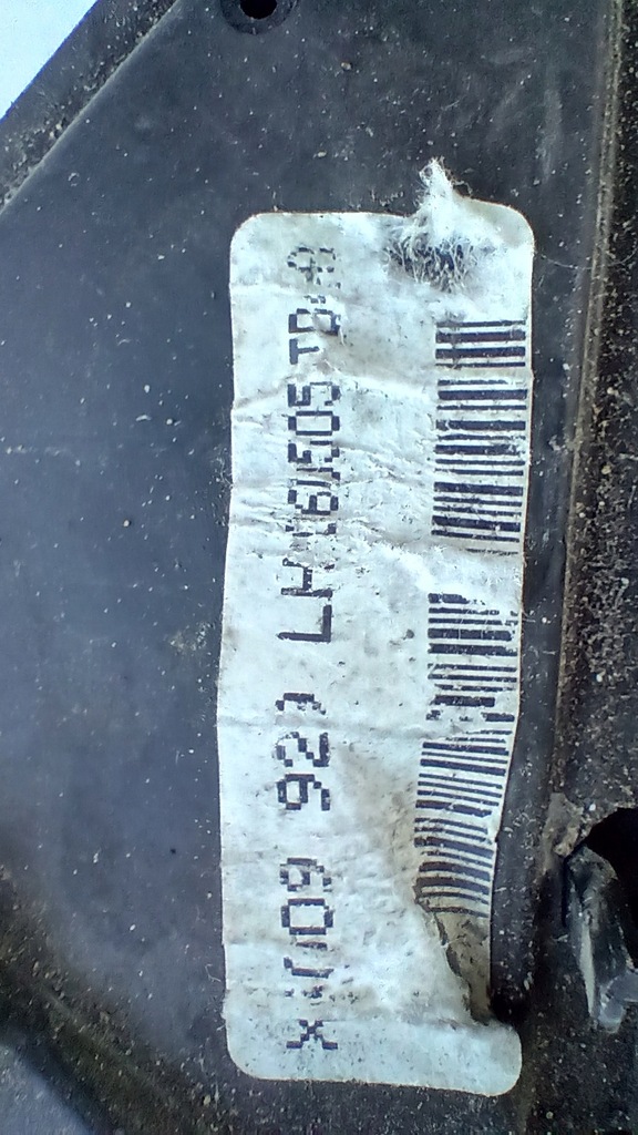 фото №5, Toyota avensis ii t25 защита треугольник крыло левая