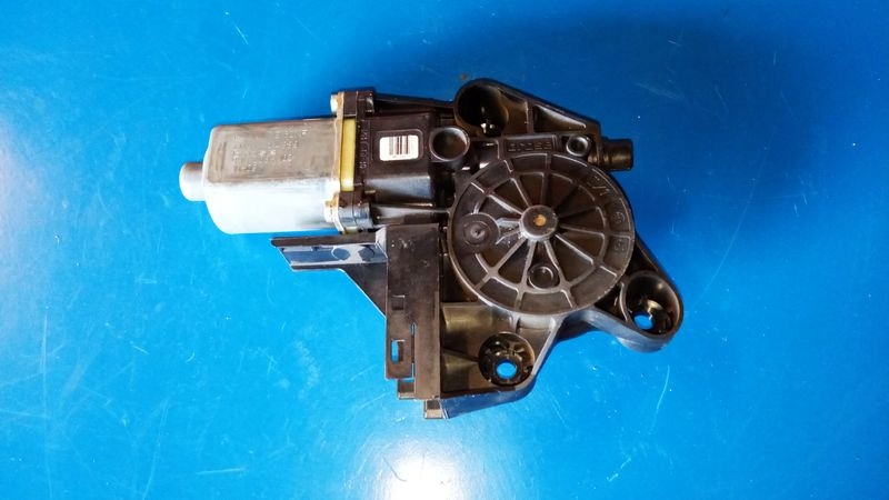 фото №1, Моторчик стекло левый перед ford focus mk ii