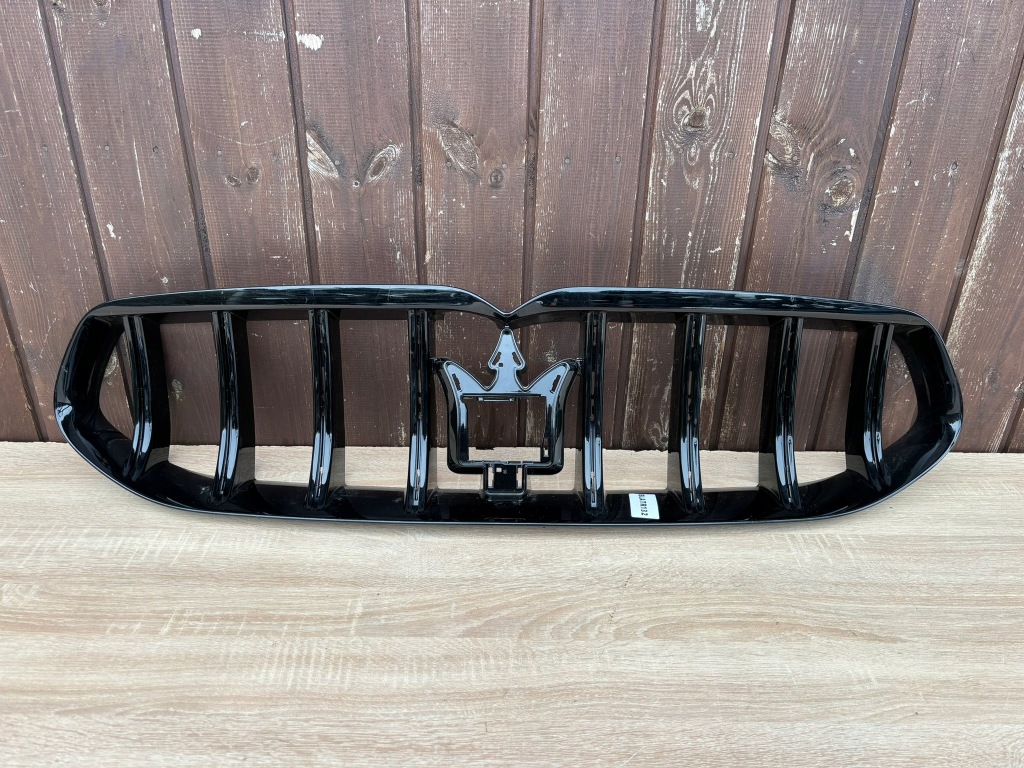 фото №1, Maserati grecale nowa оригинальная решётка радиатора решётка радиатора чёрный 670167501 blatr132