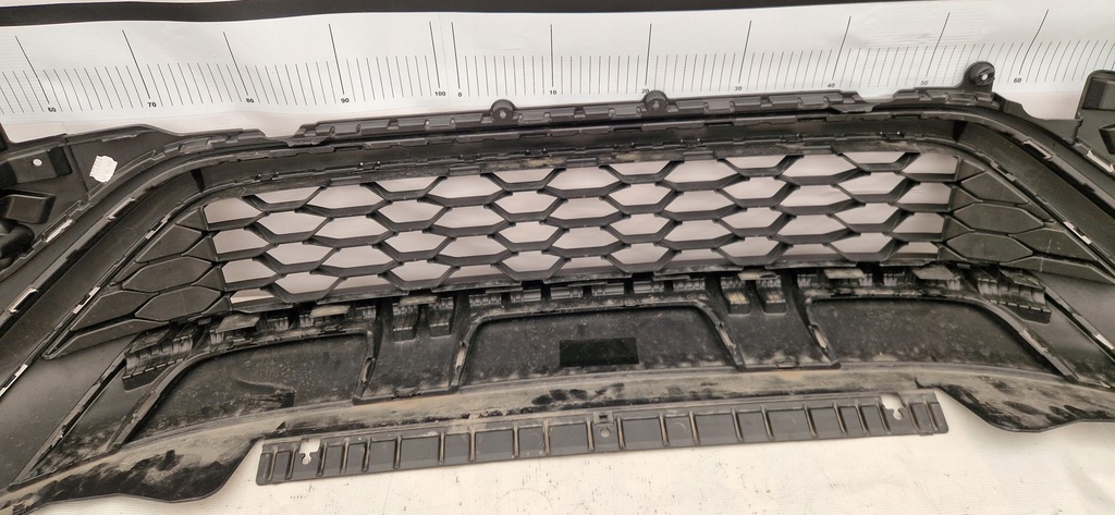 фото №9, Vw t-roc lift 2ga 21- накладка решётка бампера перед