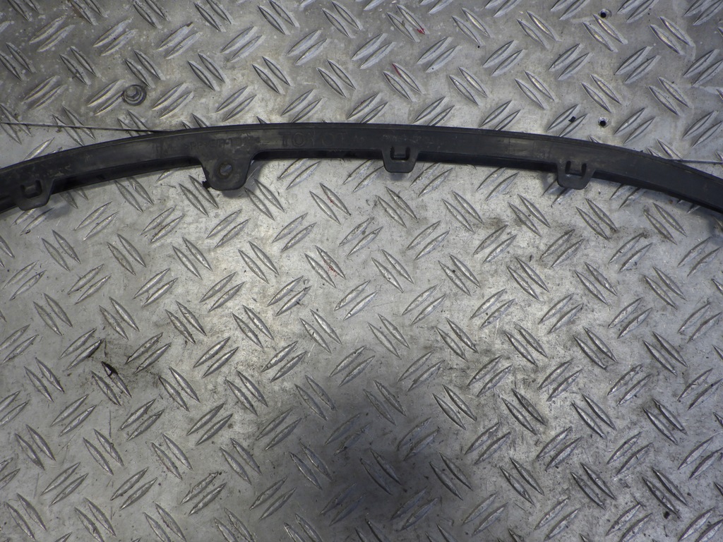фото №10, Toyota verso 76852-0f031 молдинг бампера спойлер