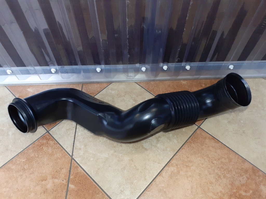 фото №1, Mercedes-benz оригінальний номер a0000949308 труба повітрозабірник повітря