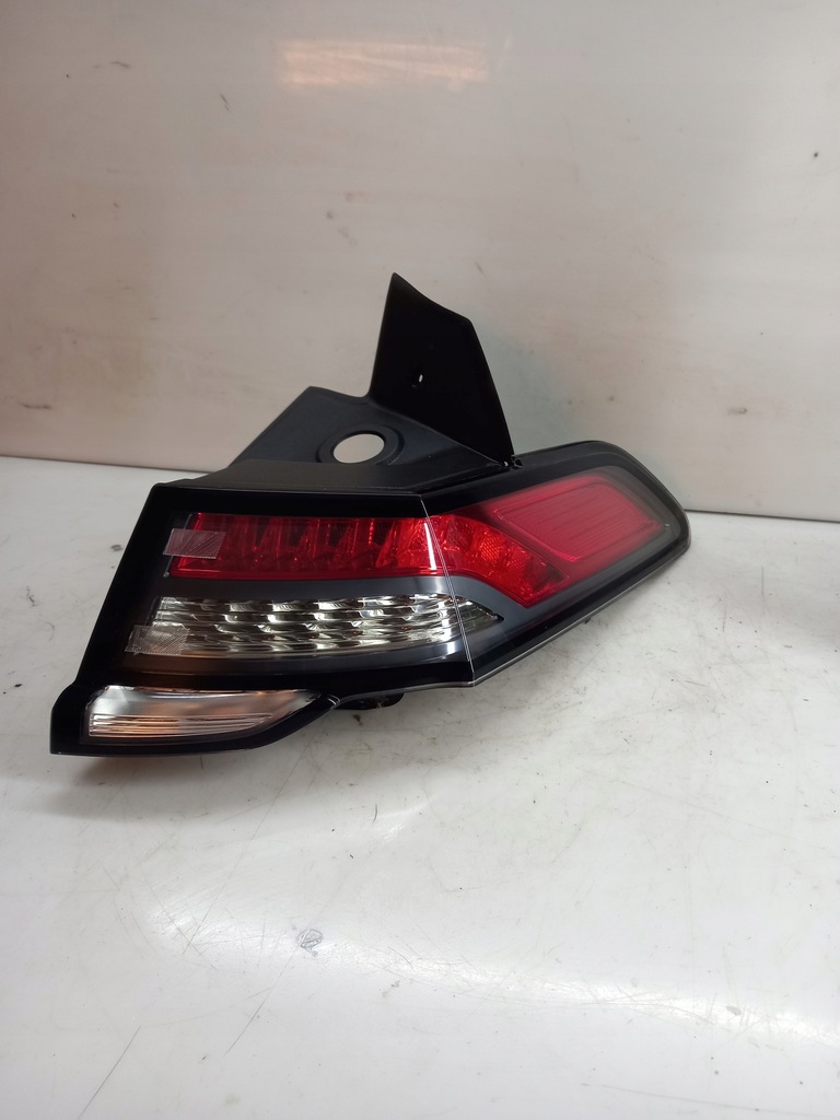 фото №1, Opel ampera 12- лампа задня права led europa