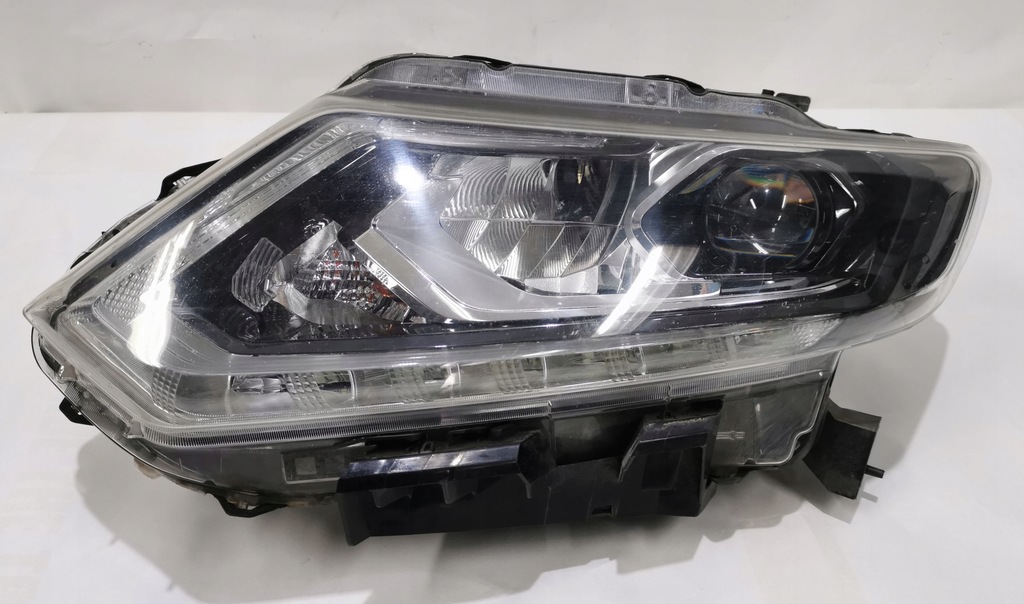 фото №1, Nissan x-trail rogue t32 фара лампа led ліва