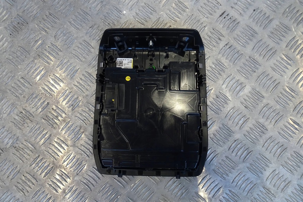 фото №1, Vw id.3 - освітлення кабіни