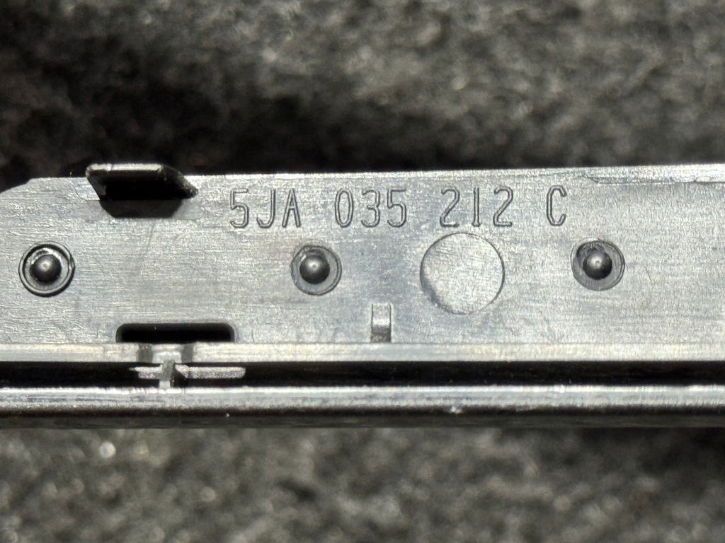 фото №3, Рамка радіо skoda rapid 5ja035212c