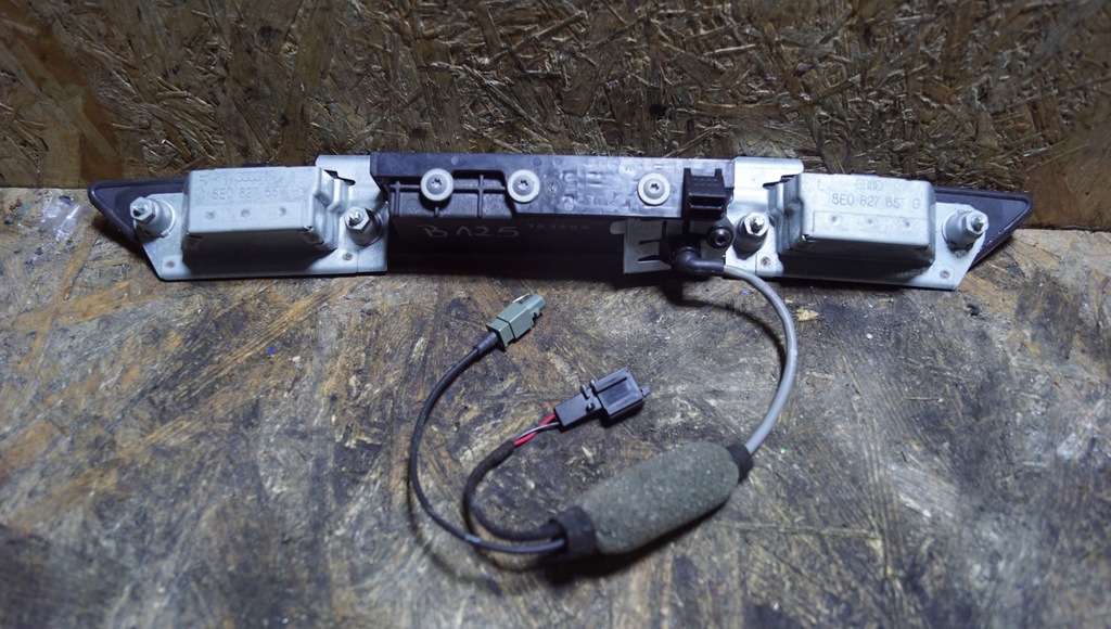 фото №8, Audi q7 4l накладка микровыключатель камера крышки задняя