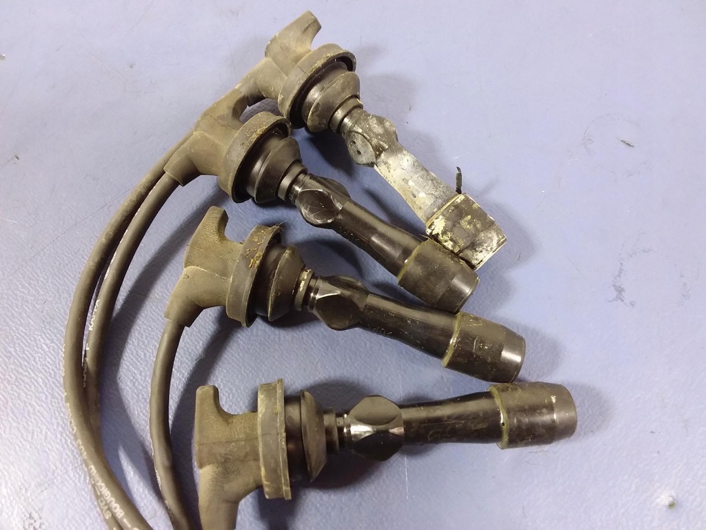 фото №5, Hyundai i10 i 1.2 катушка кабели зажигания 2730103000