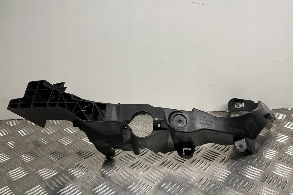 фото №16, Напрямна передньої лівий лампи bmw 3 coupe e92 7227925 3.0l бензиновий 225kw