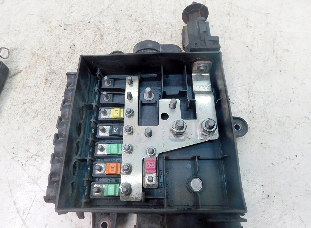 Mb actros mp4 12r euro 5 розподільник струму hebel 500000093 Недорого