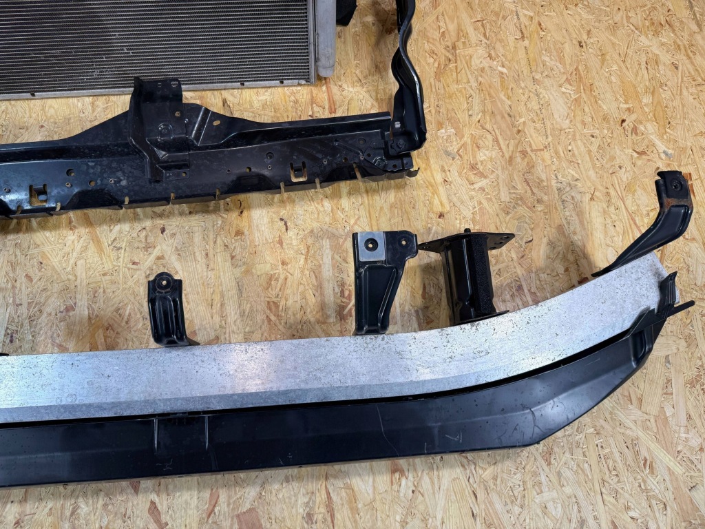 Ремінь передній балка комплект радіатор toyota land cruiser j150 2.8d рестайлінг  17- Недорого