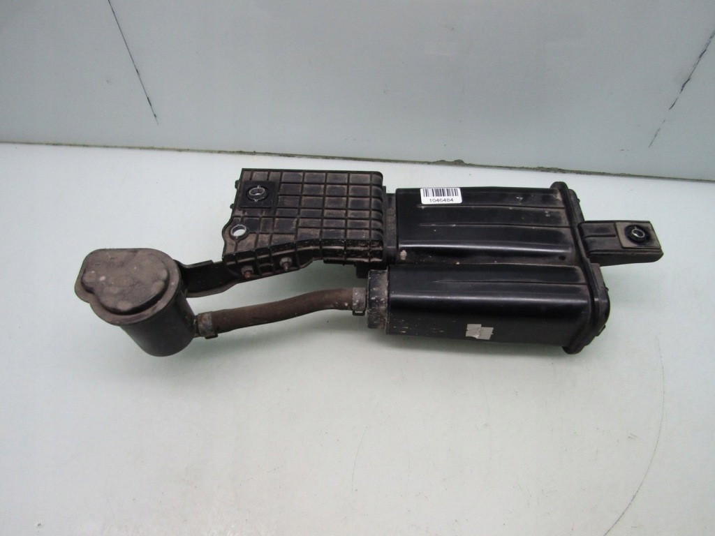 фото №1, I30 iii fastback n 2.0 19r фильтр угольный корпус