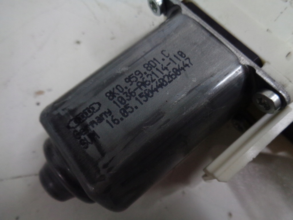 фото №6, Audi a1 a4 a5 sportback моторчик стекло левый перед