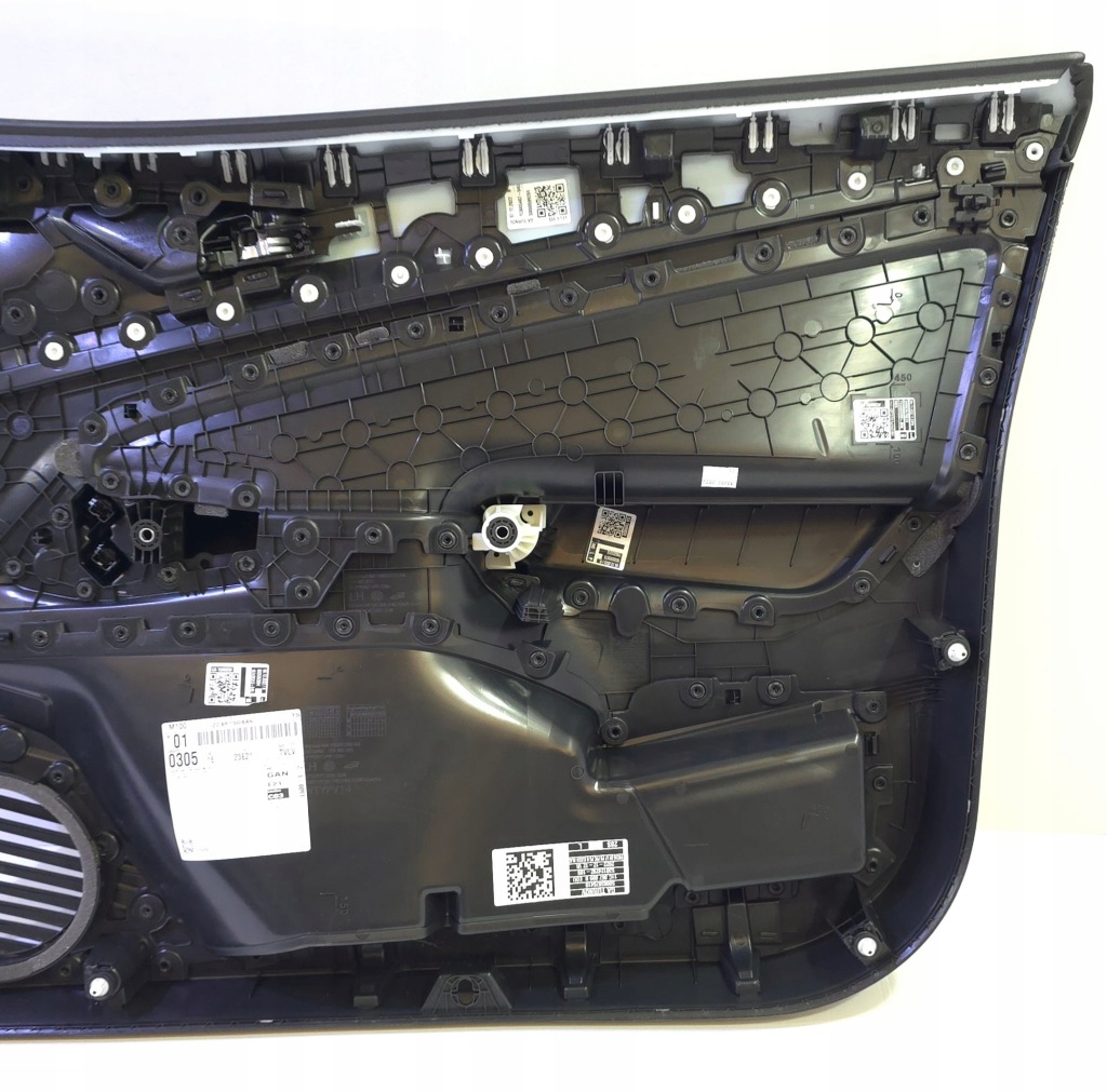 фото №15, Vw id.4 оббивка обшивка двері лівий перед шкіра 11c867009b eou 11b867011 uk