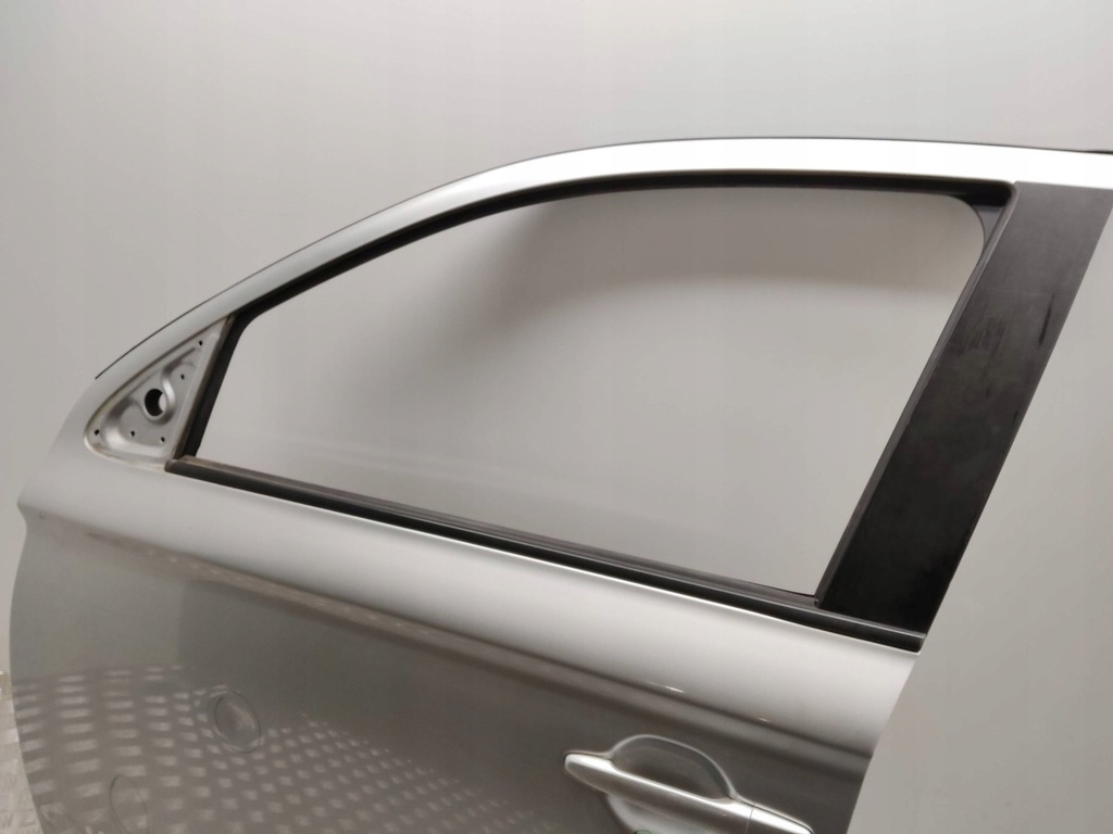 фото №7, 2018 mitsubishi outlander дверь передние