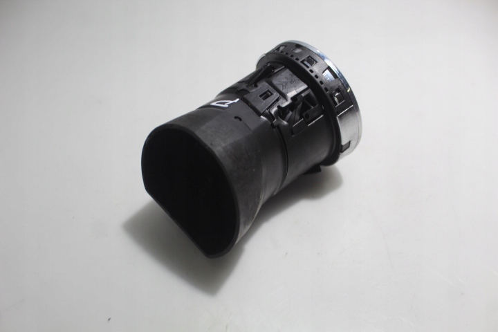 фото №3, Решётка обдув правая peugeot 308 i