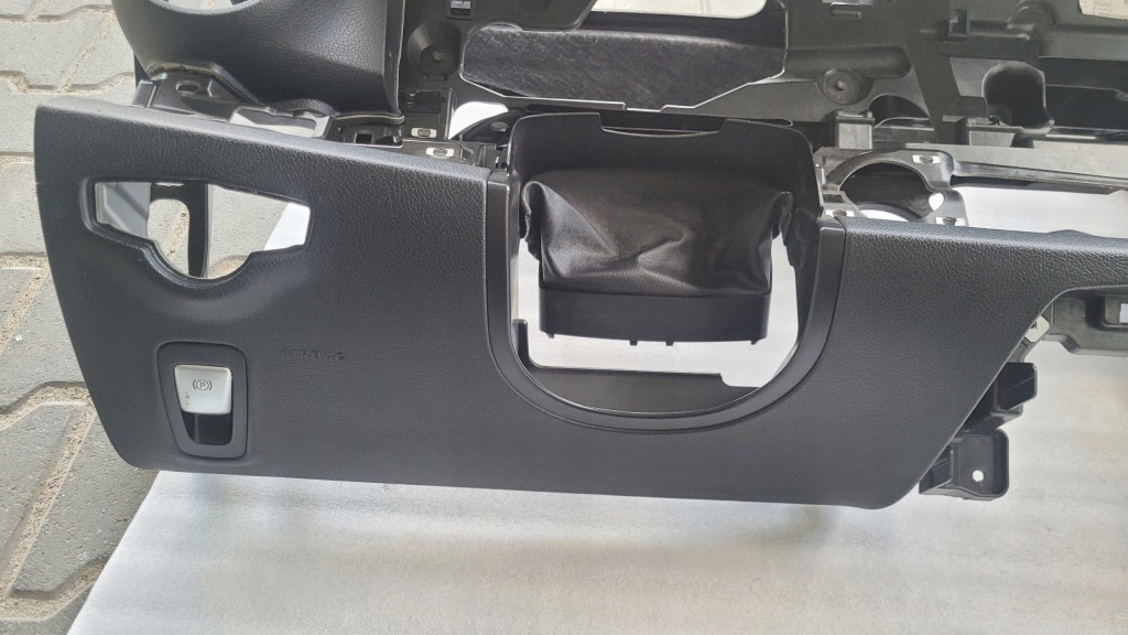 фото №7, Консоль mercedes w213 dbge030307 europa оригинал демонтаж