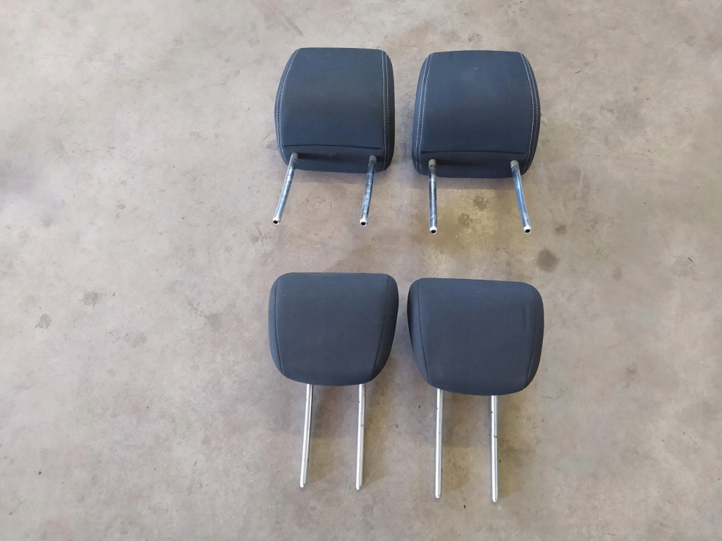 фото №1, Підголівник перед fiesta mk7 2009 ford