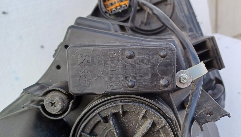 фото №10, Лампа левая перед hyundai ix20 92101-1kxxx