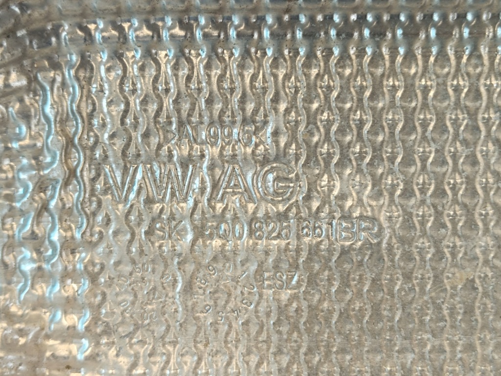 фото №13, Skoda superb 3 lift 2.0 tdi 110kw 2023r захист теплова тунель 5q0825661br