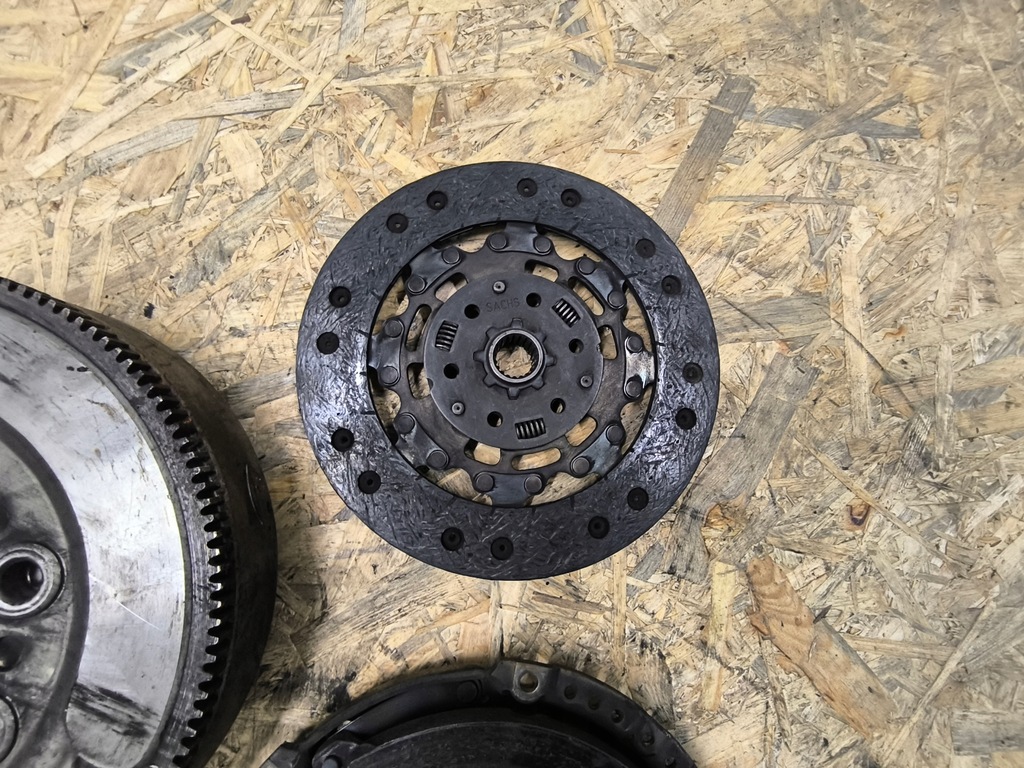 фото №13, Двухмассовый маховик сцепление комплект alfa romeo brera 159 2.2 jts 5521371 55201370