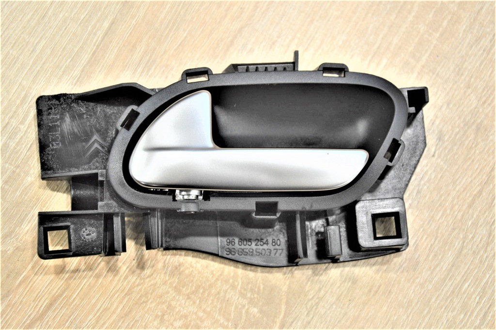 фото №1, Ручка внутрішня лівий перед peugeot 508 i