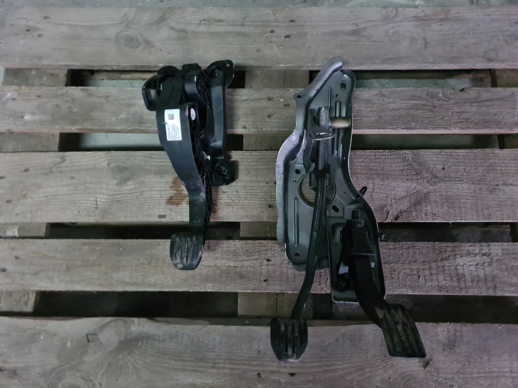 фото №1, Volvo xc40 педаль зчеплення 32212375