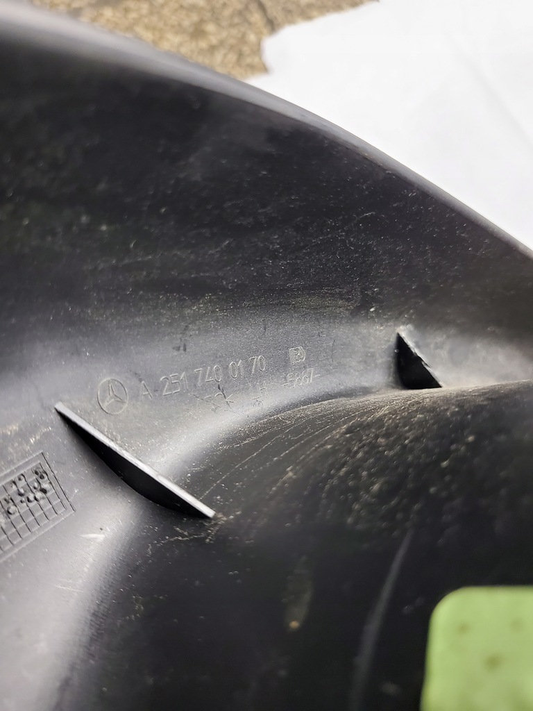 фото №4, Защита боковая крышки багажника левая mercedes r w251