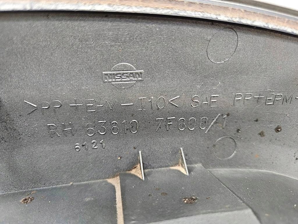 фото №8, Молдинг накладка крыла правый перед nissan terrano ii r20 lift 02-06