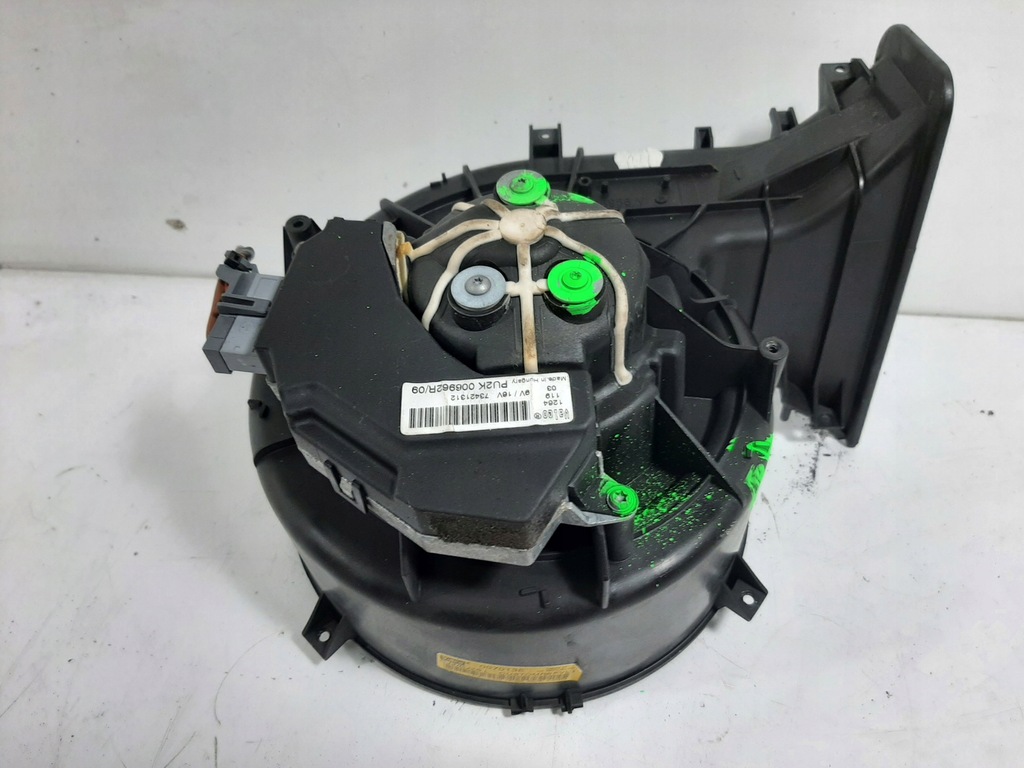 фото №12, Opel signum 2.2dgi 03r повітродувка повітроводи резистор 73421312