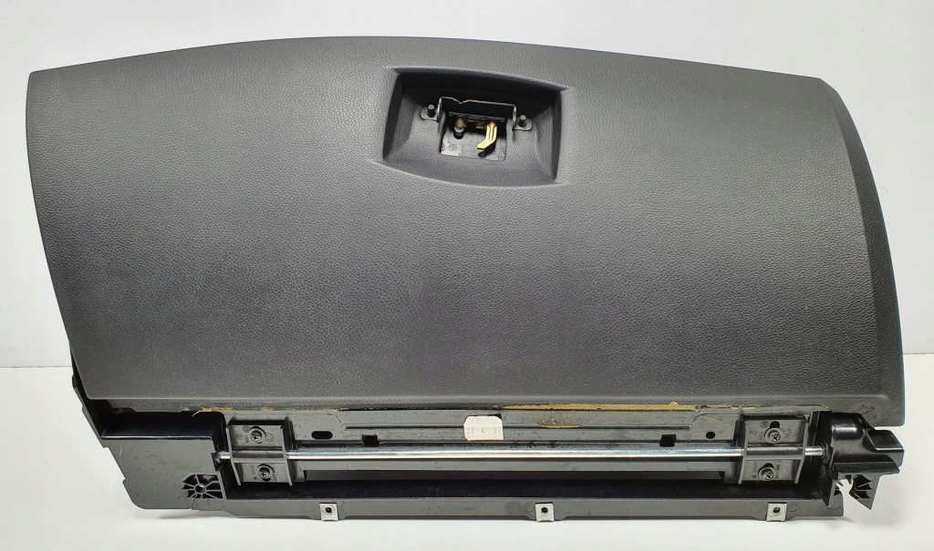 фото №1, Бардачок пассажира bmw 5 e61 7334080 europa