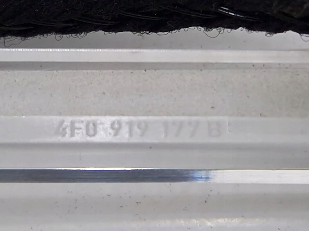 фото №7, Audi a6 allroad c6 2006 задня сторона ліва лампа внутрішнє двері задніх