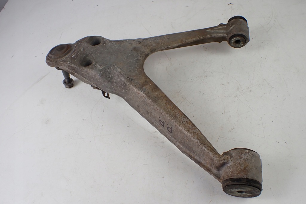 фото №7, Важіль правий передній нижній chevrolet corvette c5