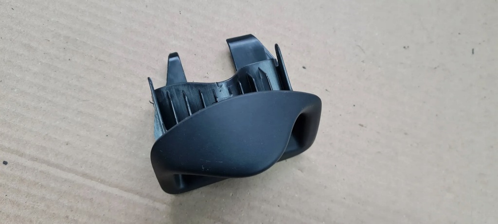 фото №5, A4 b9 8w заглушка oparcja поперечина сидіння сидіння задня 8w0857763