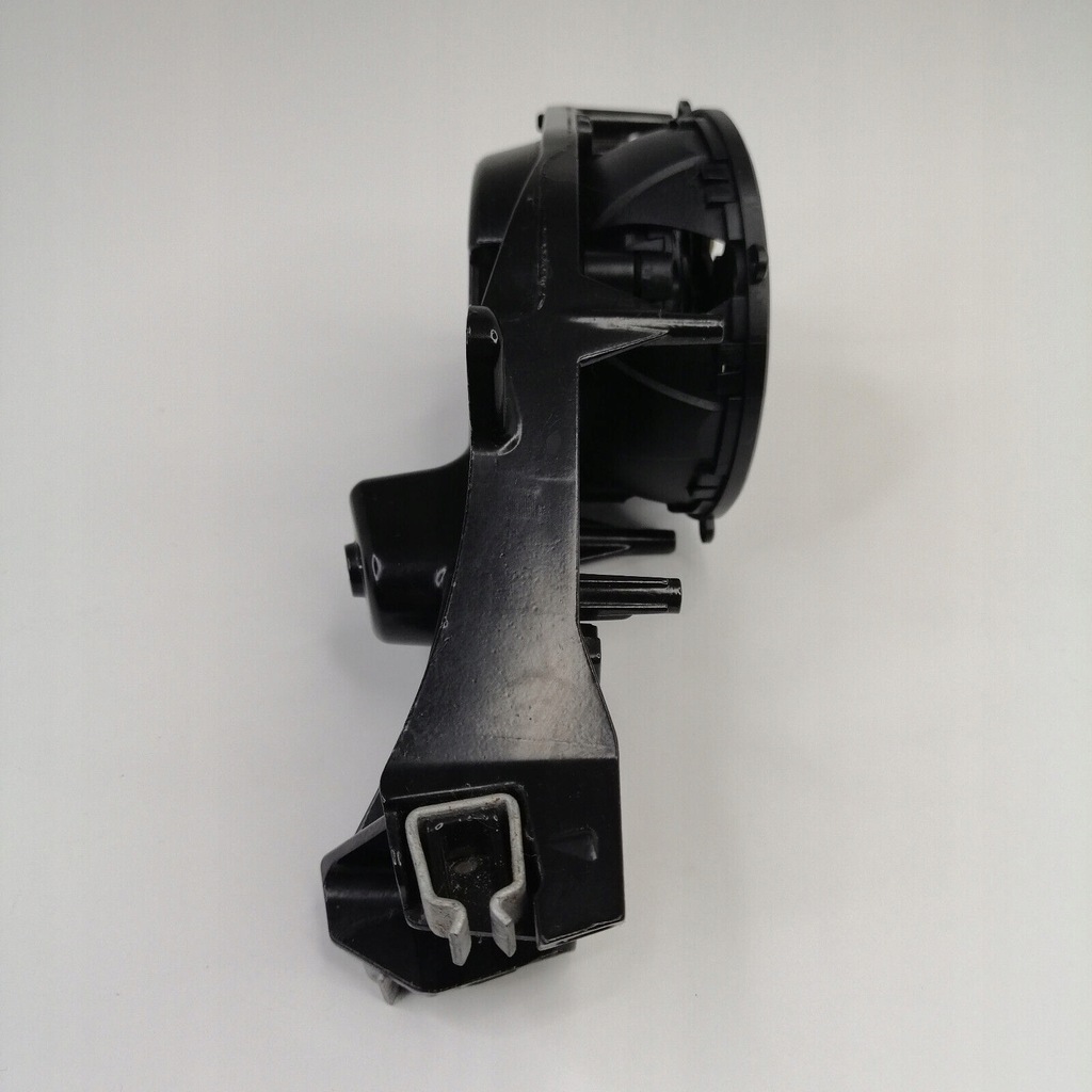 фото №8, Audi rs4 b7 8e0 sedan kombi кронштейн дзеркало правого пасажира