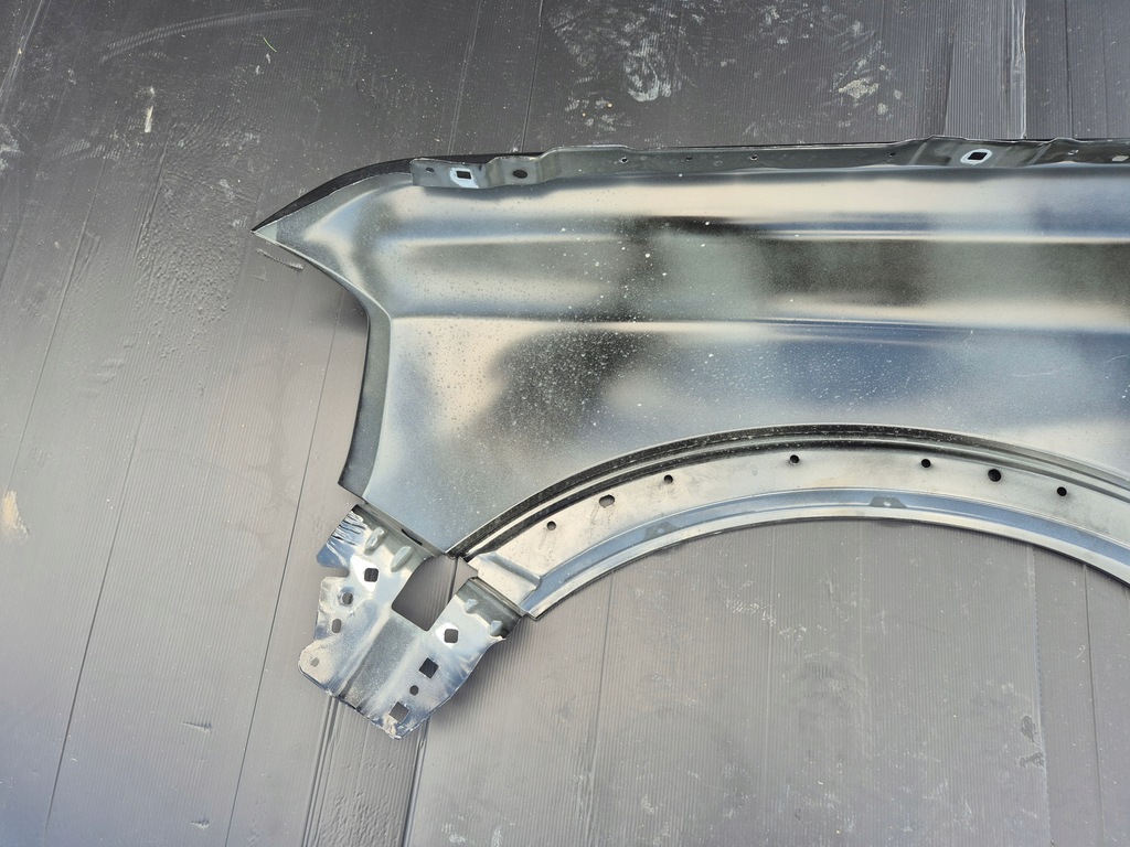 фото №8, Ford ranger raptor vi 22r . крила правий перед