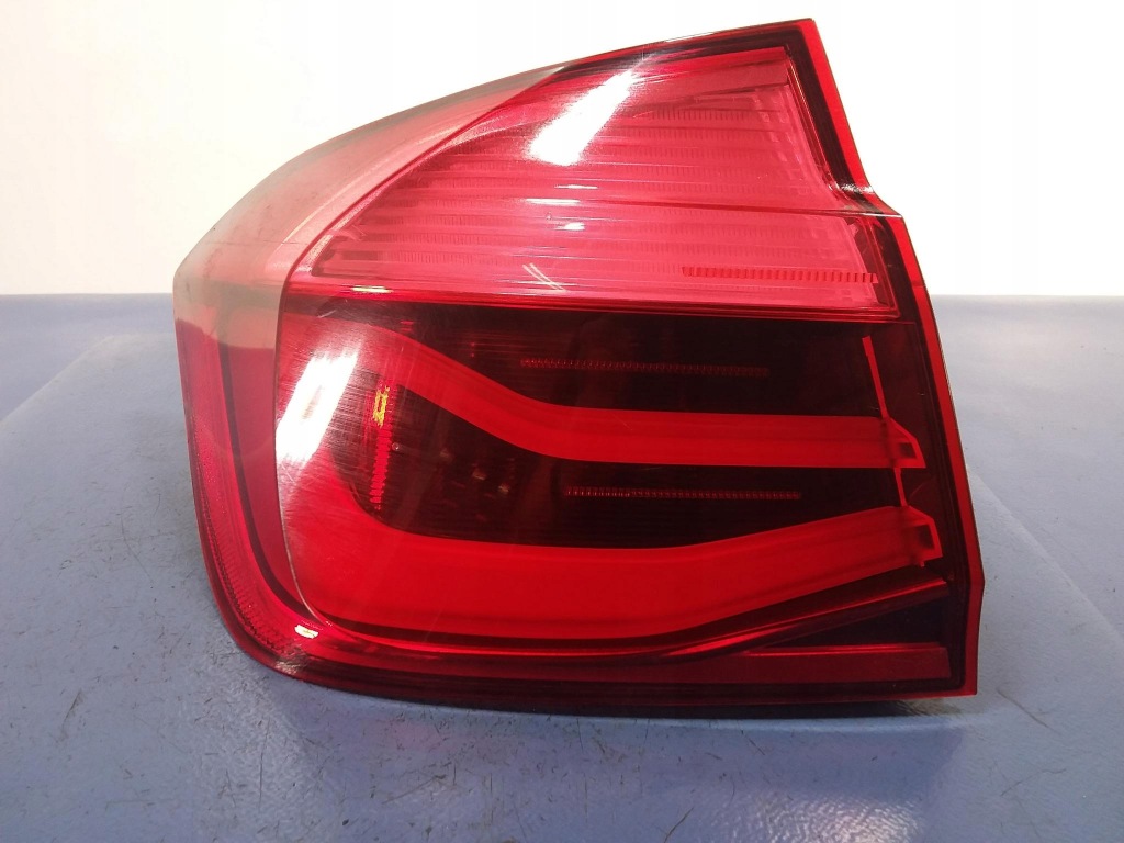 фото №1, Bmw 3 f30 lci лампа задня ліва w крила led eu