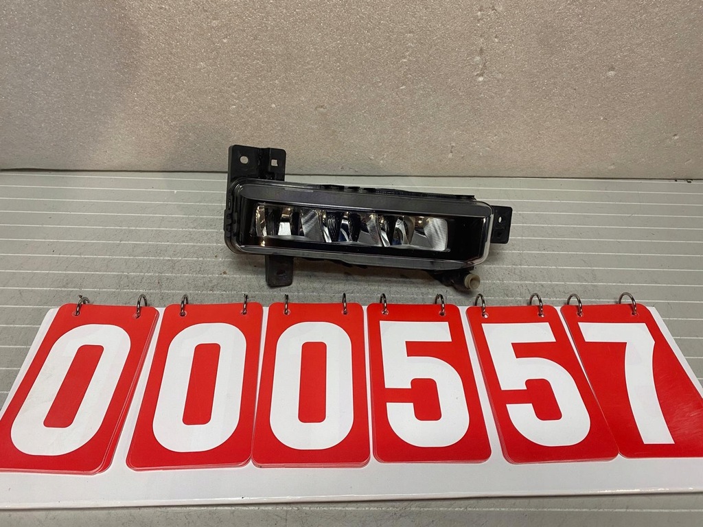 фото №1, Противотуманная фара правый led bmw ii 2 f45 f46 7471082