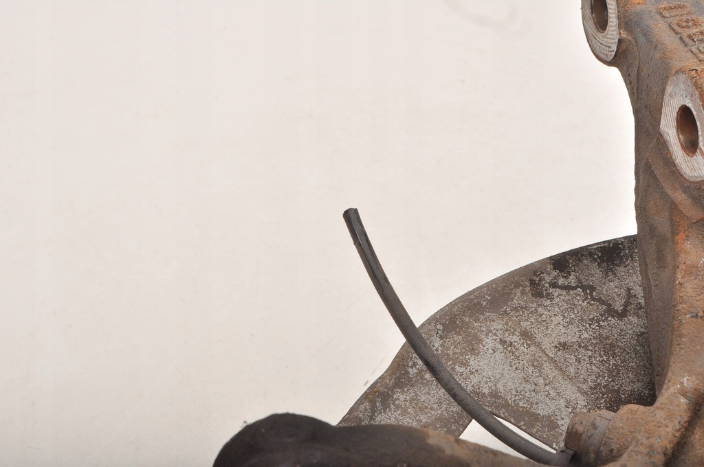 фото №7, Mazda 2 dl dj 1.5 поворотный кулак левая передняя